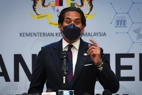 You have diabetes, hypertension, so mask up, Khairy urges ministers