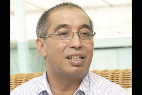 Sabah needs to go out to lure investments, says Salleh