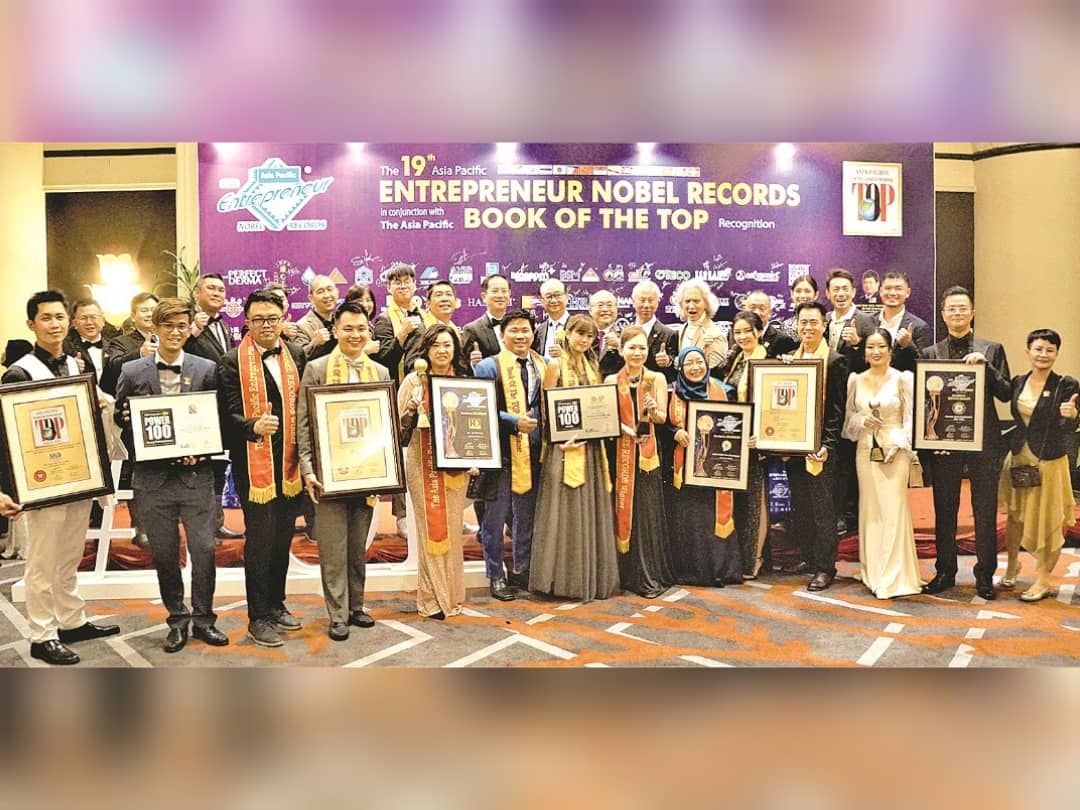 99 firms win Asia Pacific business awards