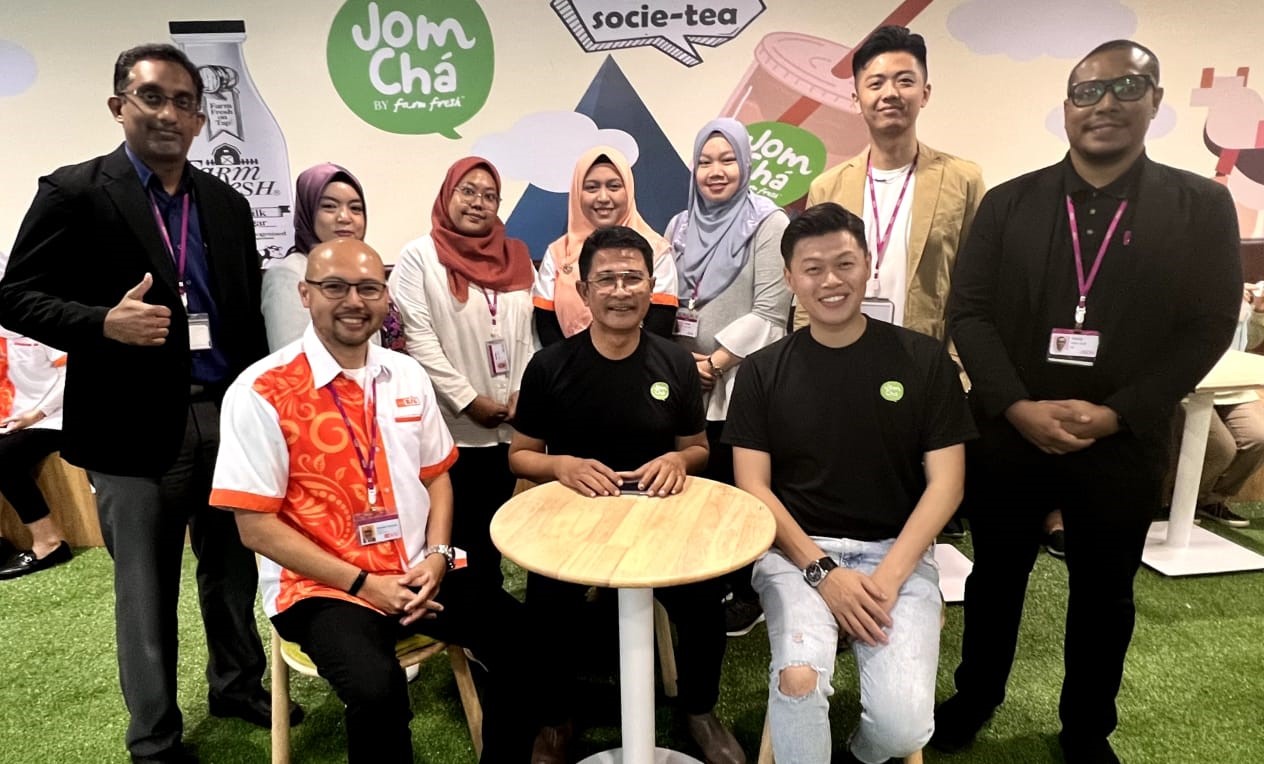 Jom Cha enters strategic agreement for expansion with AEON BiG