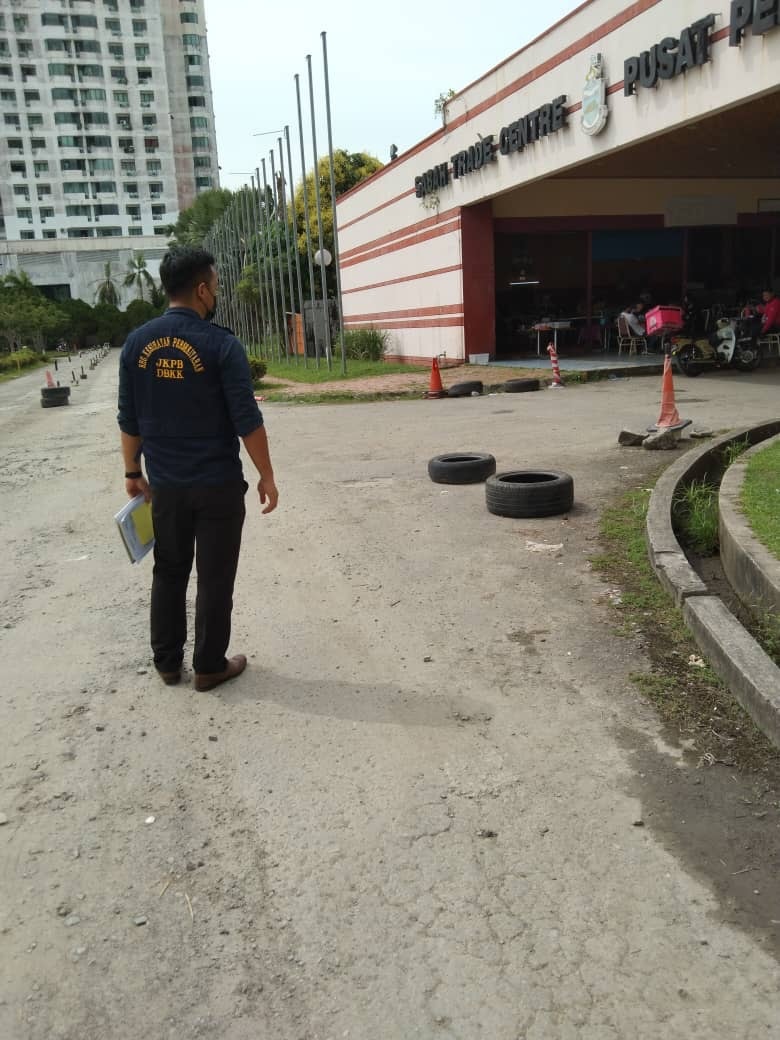 City keeping tabs on used tyre hazards at Sabah Trade Centre