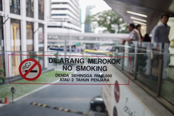 Anti-smoking council sounds alarm after Health Ministry officials seen chummy with tobacco industry reps