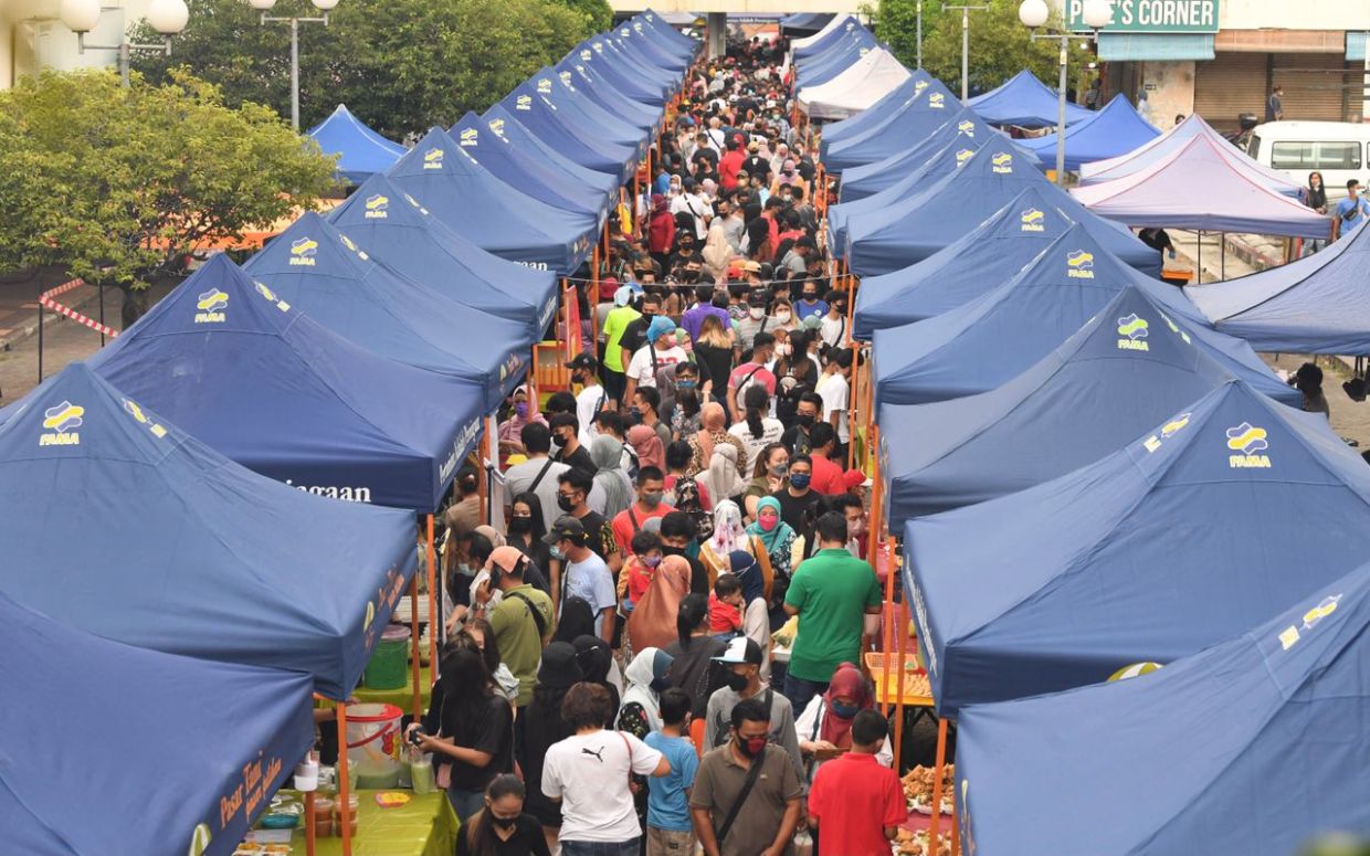 Ramadan bazaars bring back joy, excitement