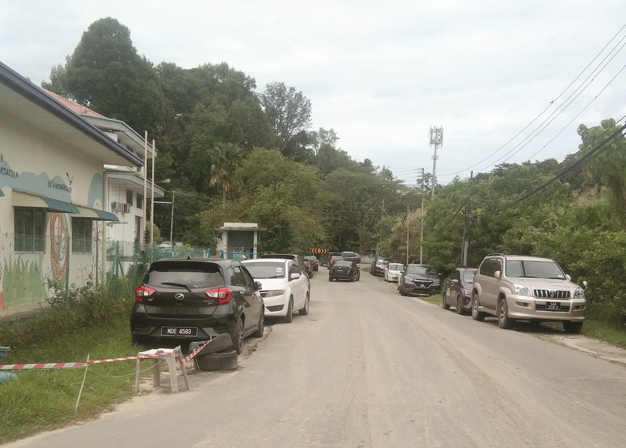 Isu parkir: Klinik Kesihatan Jalan Kebajikan mungkin diubah jadi bangunan bertingkat 