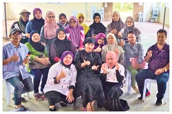 Cooking skills course for Ranau women