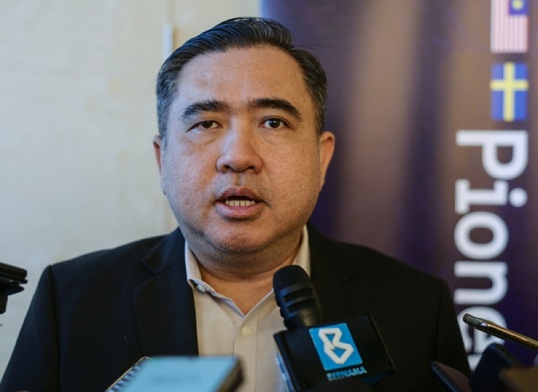 Transport Ministry working on new road tax structure for electric vehicles: Loke