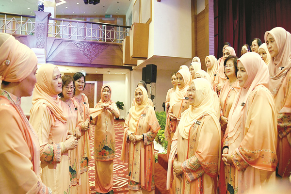 Wives of YBs to outreach more