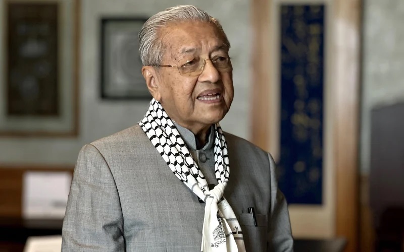 Mahahtir says continue boycott of companies linked to Israel