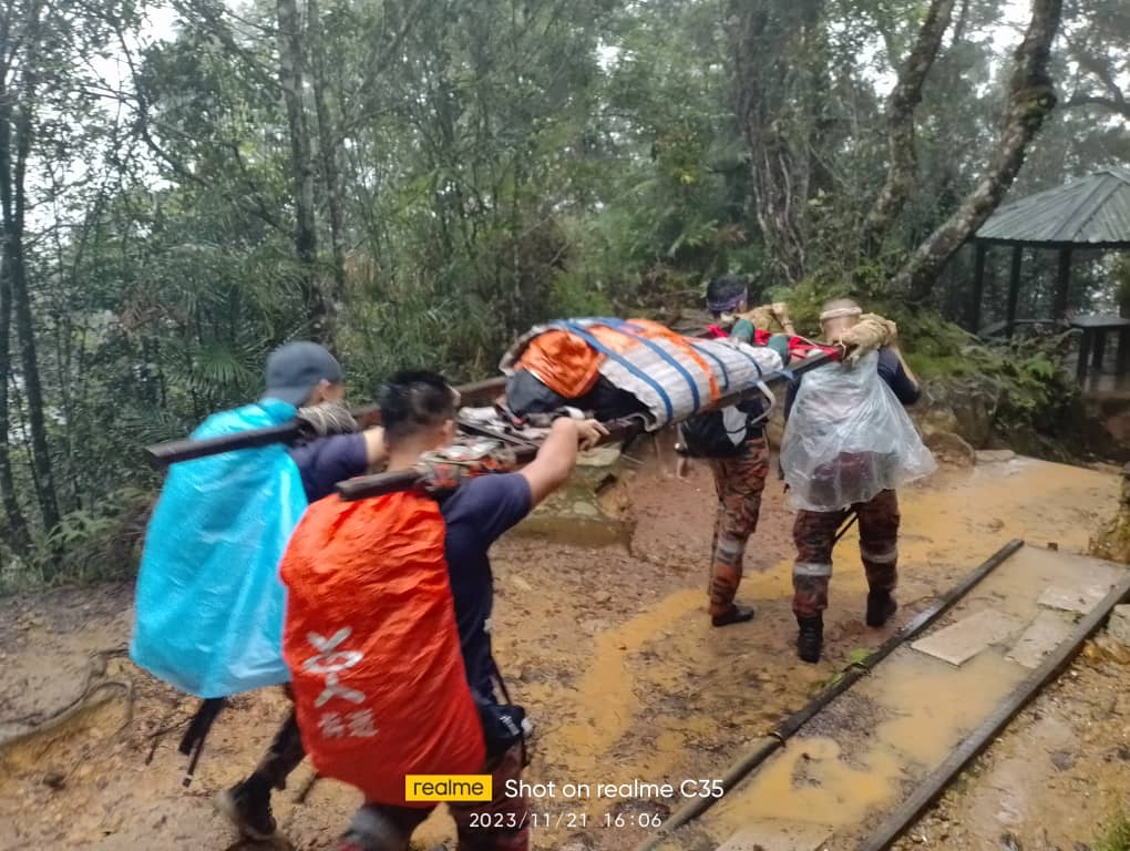 Another Mount Kinabalu climber hurt