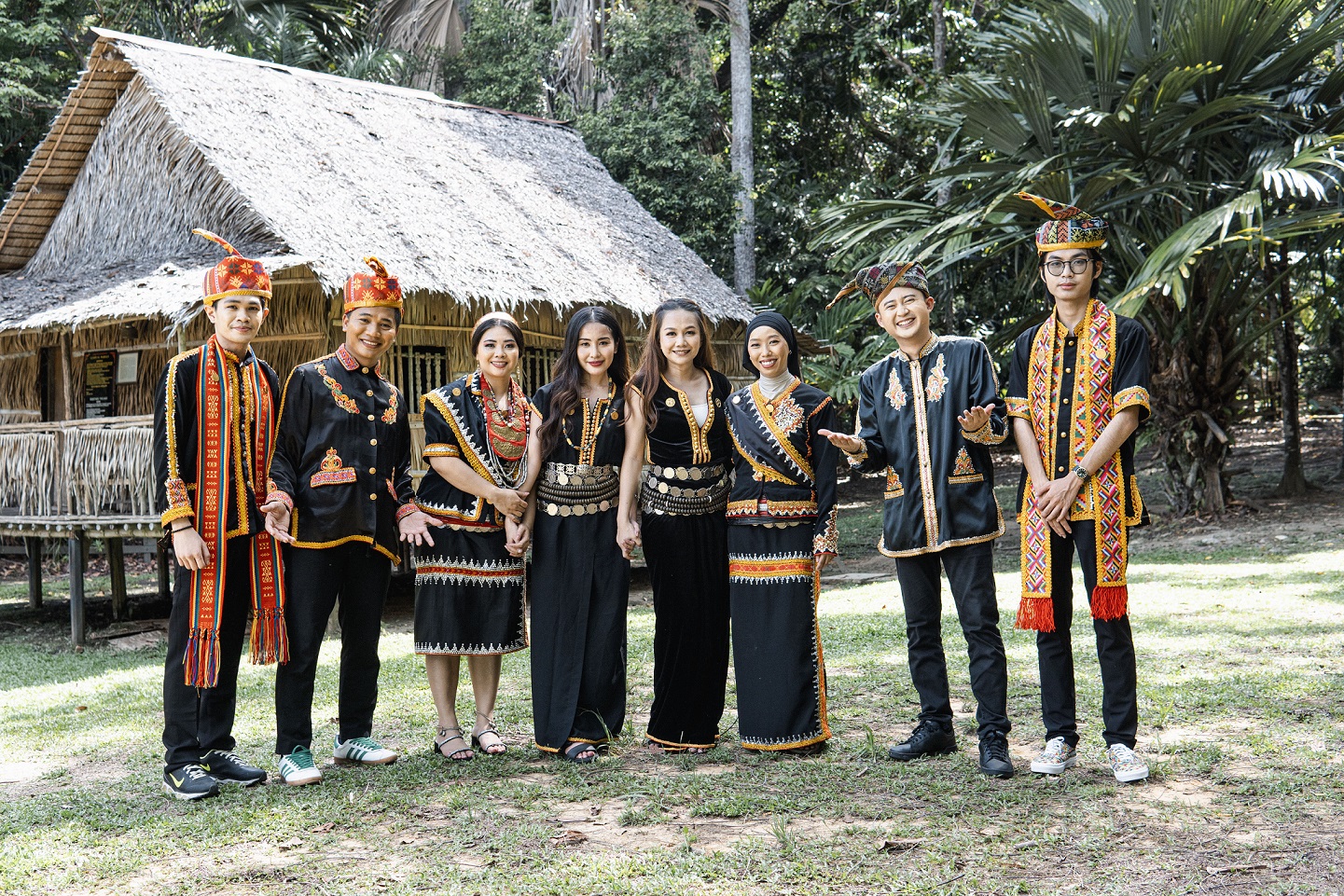 Era Sabah, Stacy meriahkan Kaamatan menerusi Bambarayon
