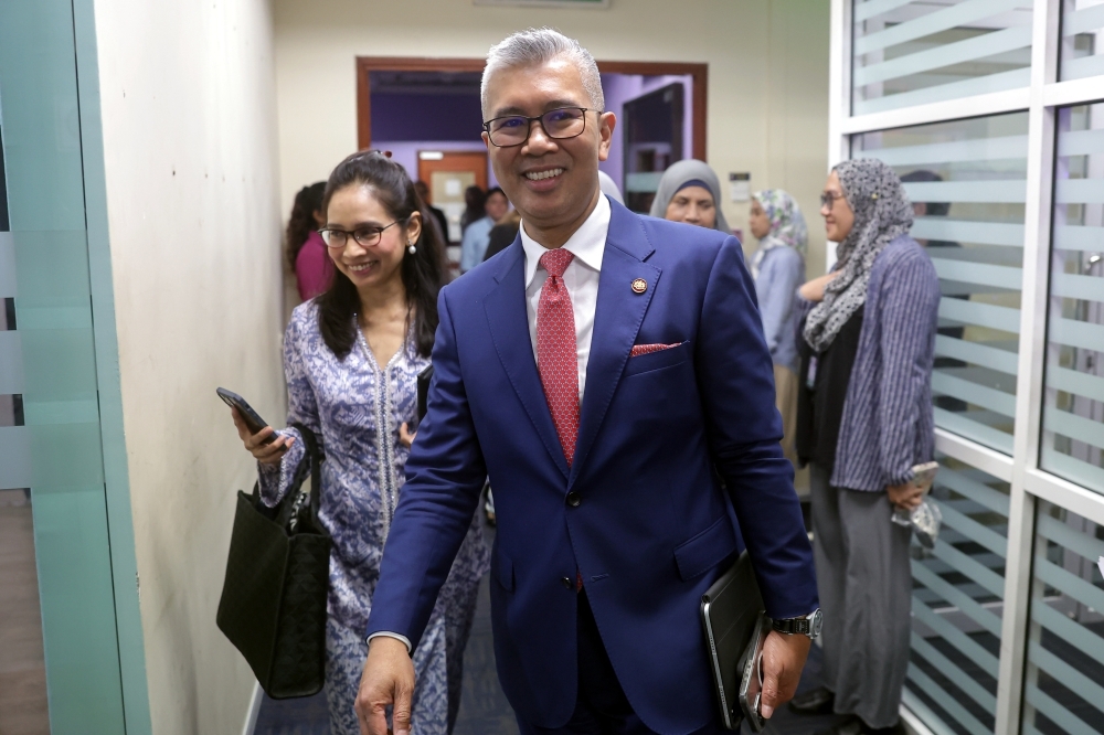 Zafrul poised to join PKR, sources say