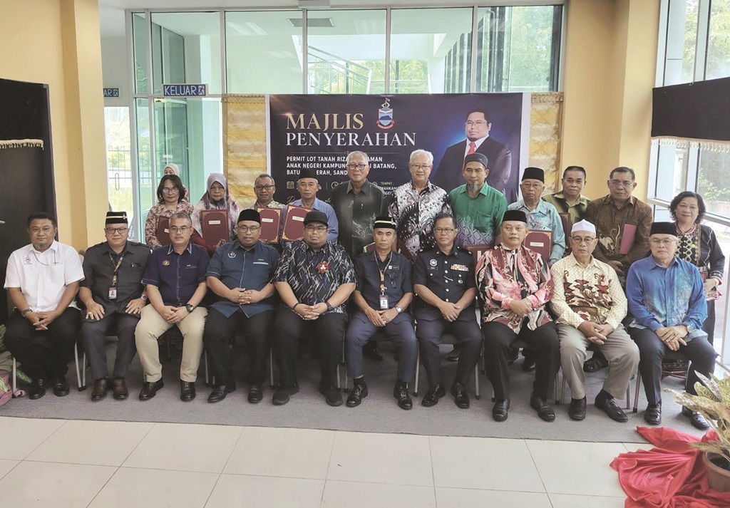 347 penduduk kampung di Sandakan terima permit lot tanah rizab