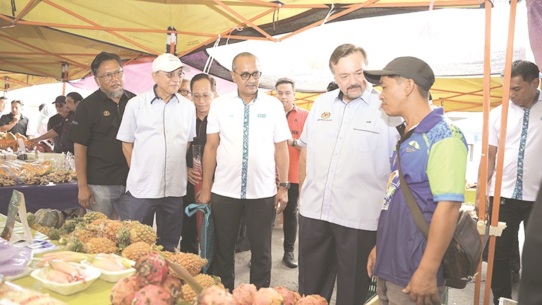 Extra RM5 billion financing for small traders