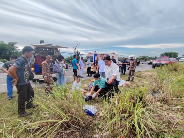 Nine China tourists injured in crash