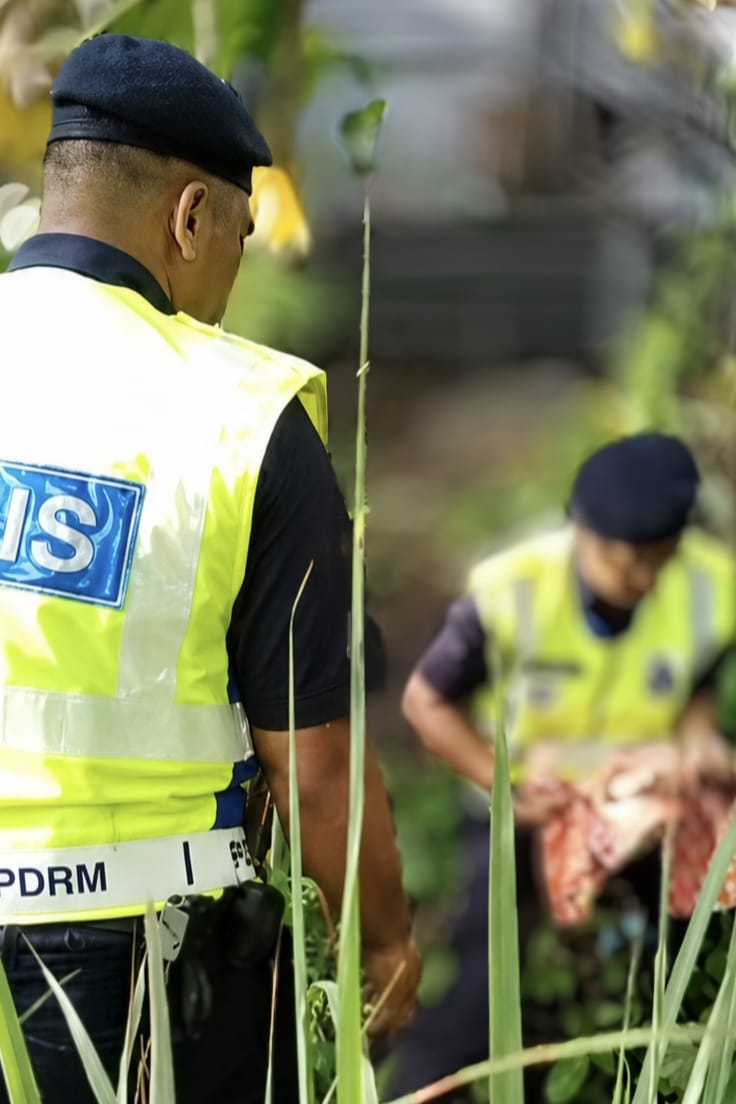 Baby girl found alive in Kampung Jawa bush area