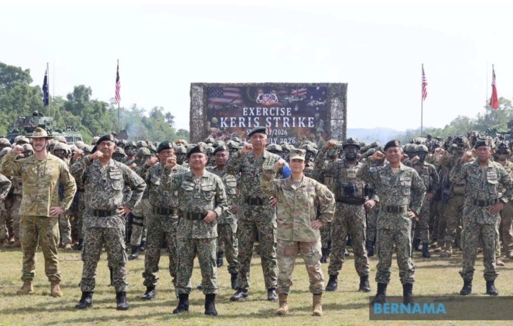 Malaysia moves to become regional military training hub