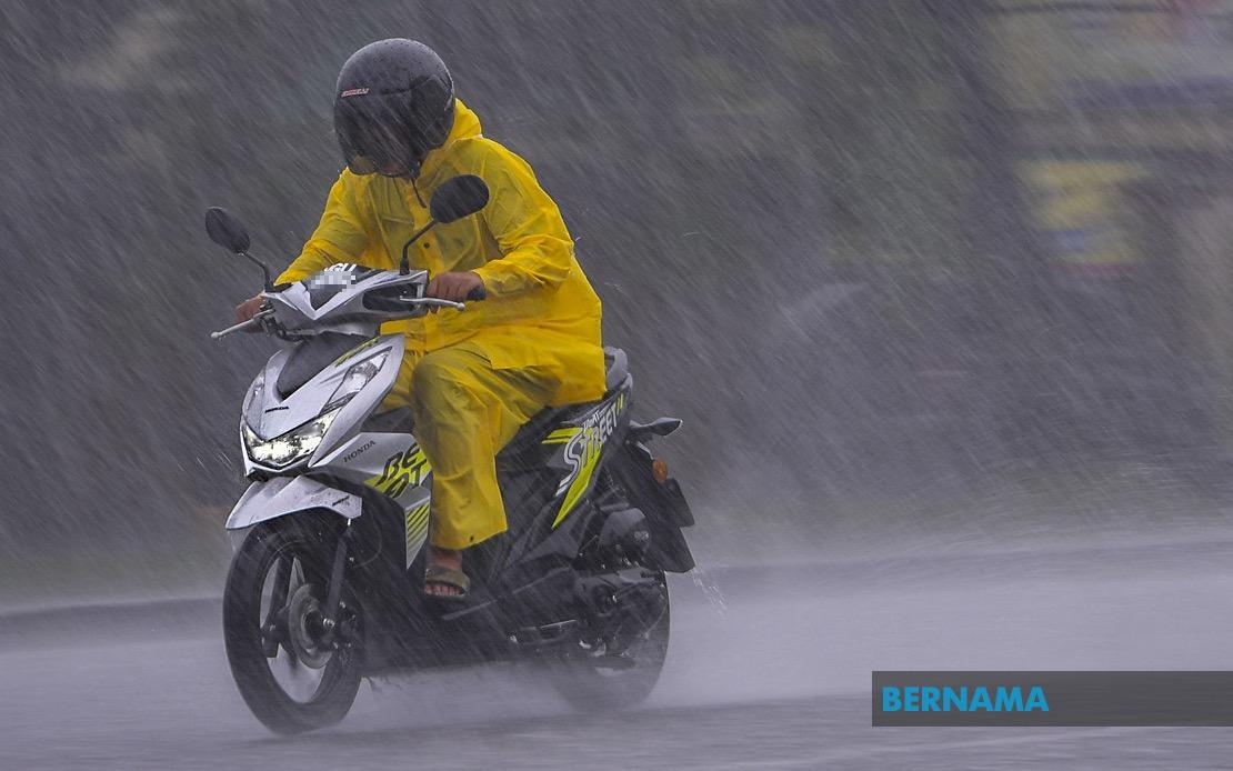 Thunderstorms, heavy rain to hit eight states, KL until tonight