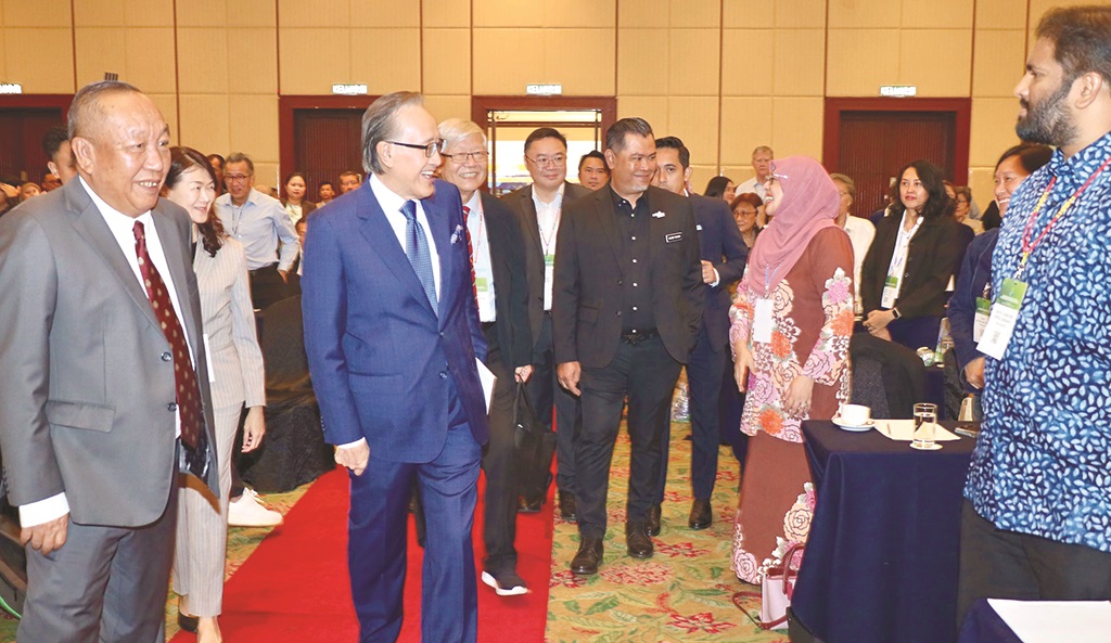 Doors open to impact investors