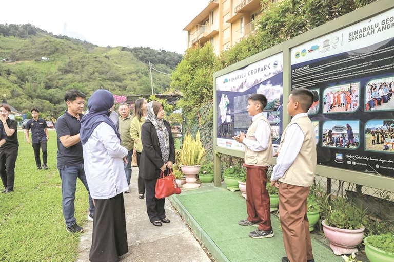 Students learn first hand about the Judiciary 