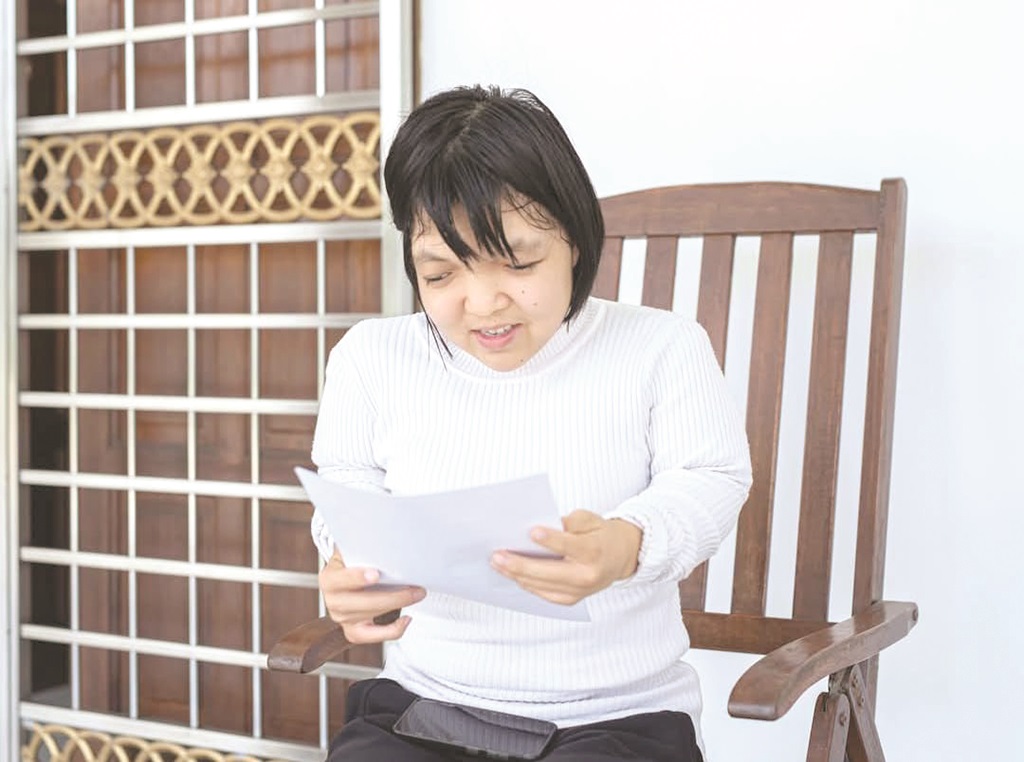 Disabled grad overcomes pharmacy placement hurdle 