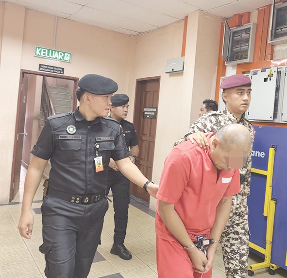 Lelaki rogol dua anak kandung kini dipenjara 270 tahun