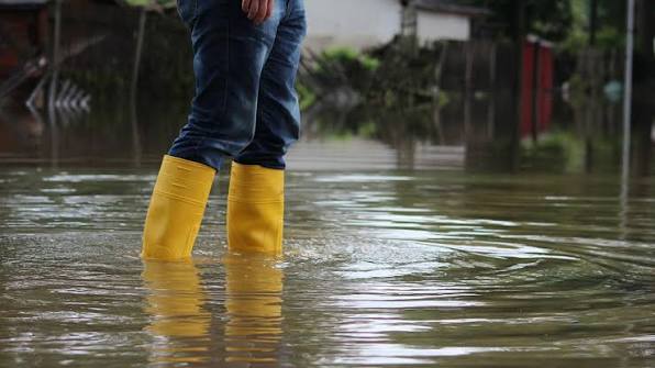 Floods force temporary closure of three Tawau schools